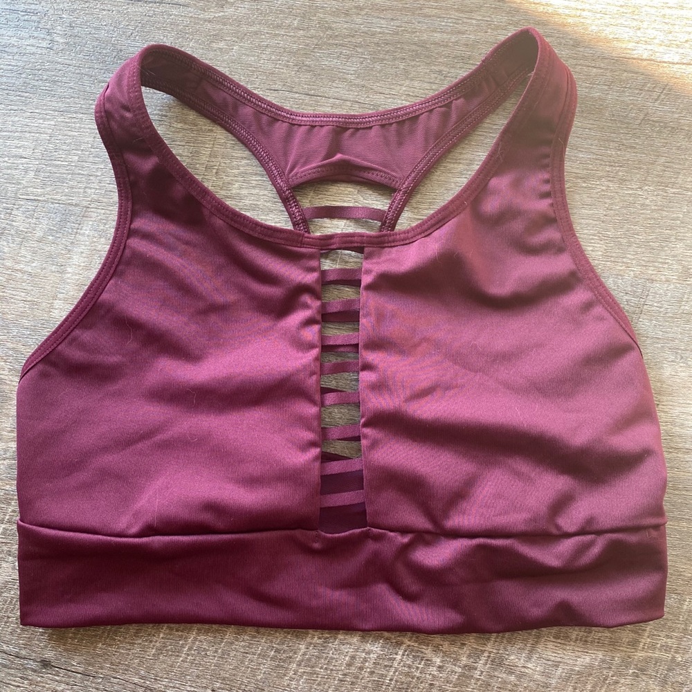 NWOT Victoria’s Secret Strappy Sports Bra